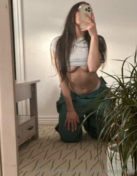 Ashley Sext Queen
