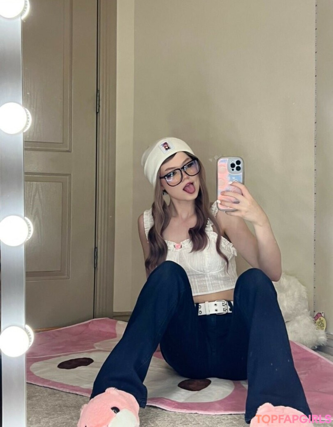 Foto di nudo di fuga di OnlyFans di Strawbeariemilkk #1383
