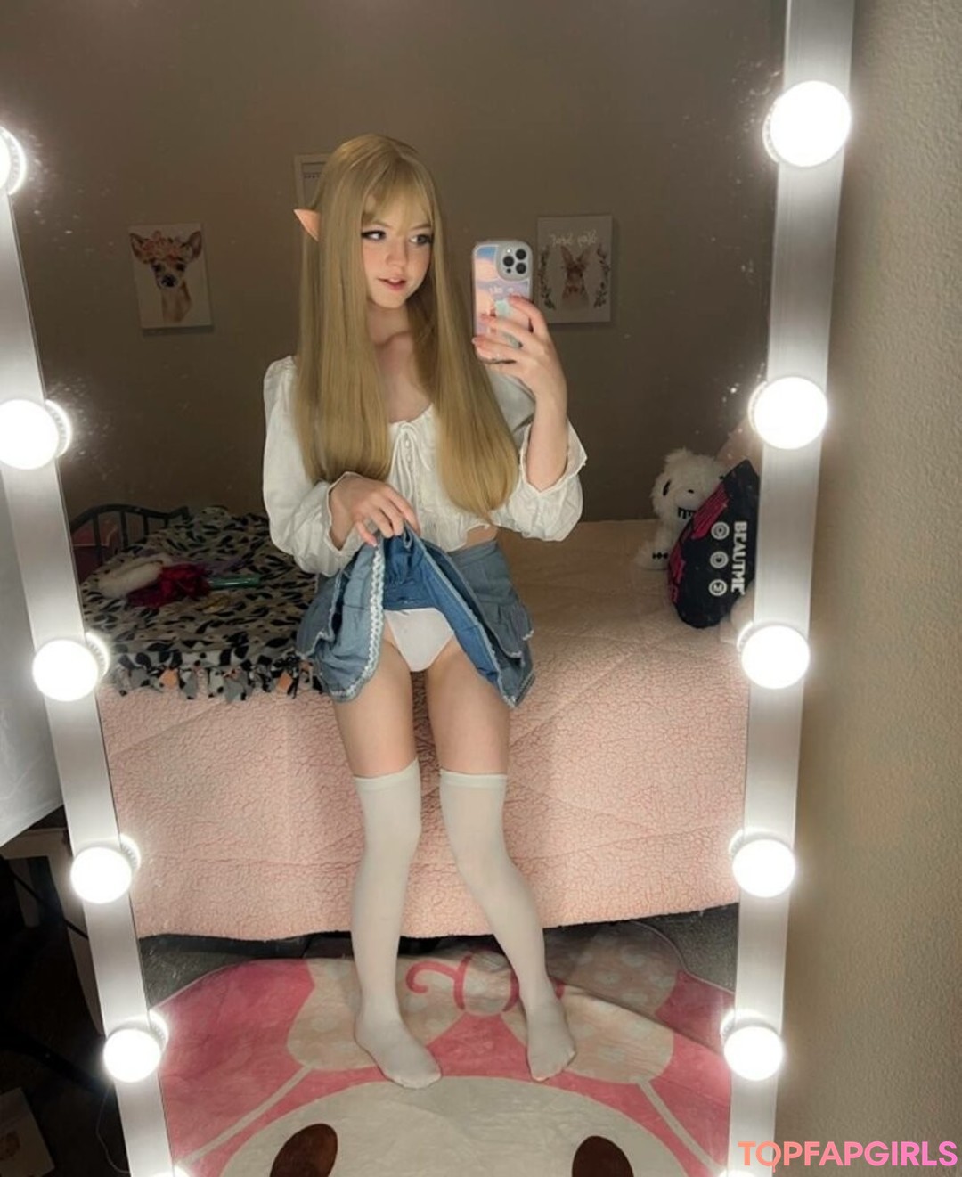 Foto di nudo di fuga di OnlyFans di Strawbeariemilkk #1799