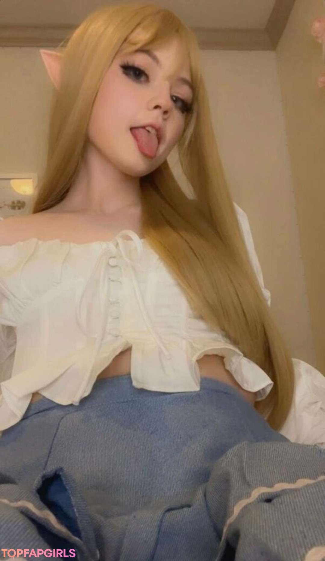 Foto di nudo di fuga di OnlyFans di Strawbeariemilkk #1828