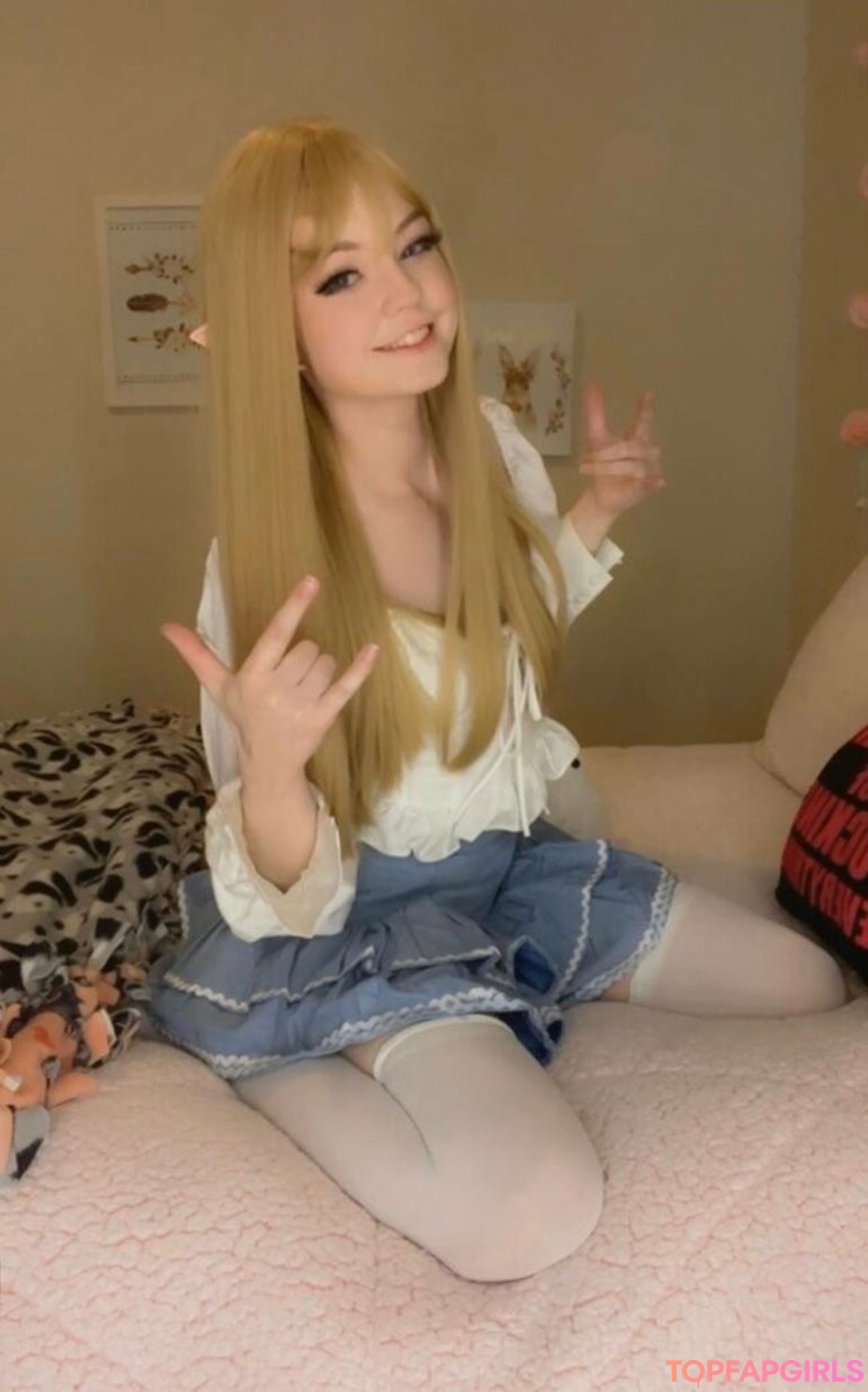 Foto di nudo di fuga di OnlyFans di Strawbeariemilkk #1837