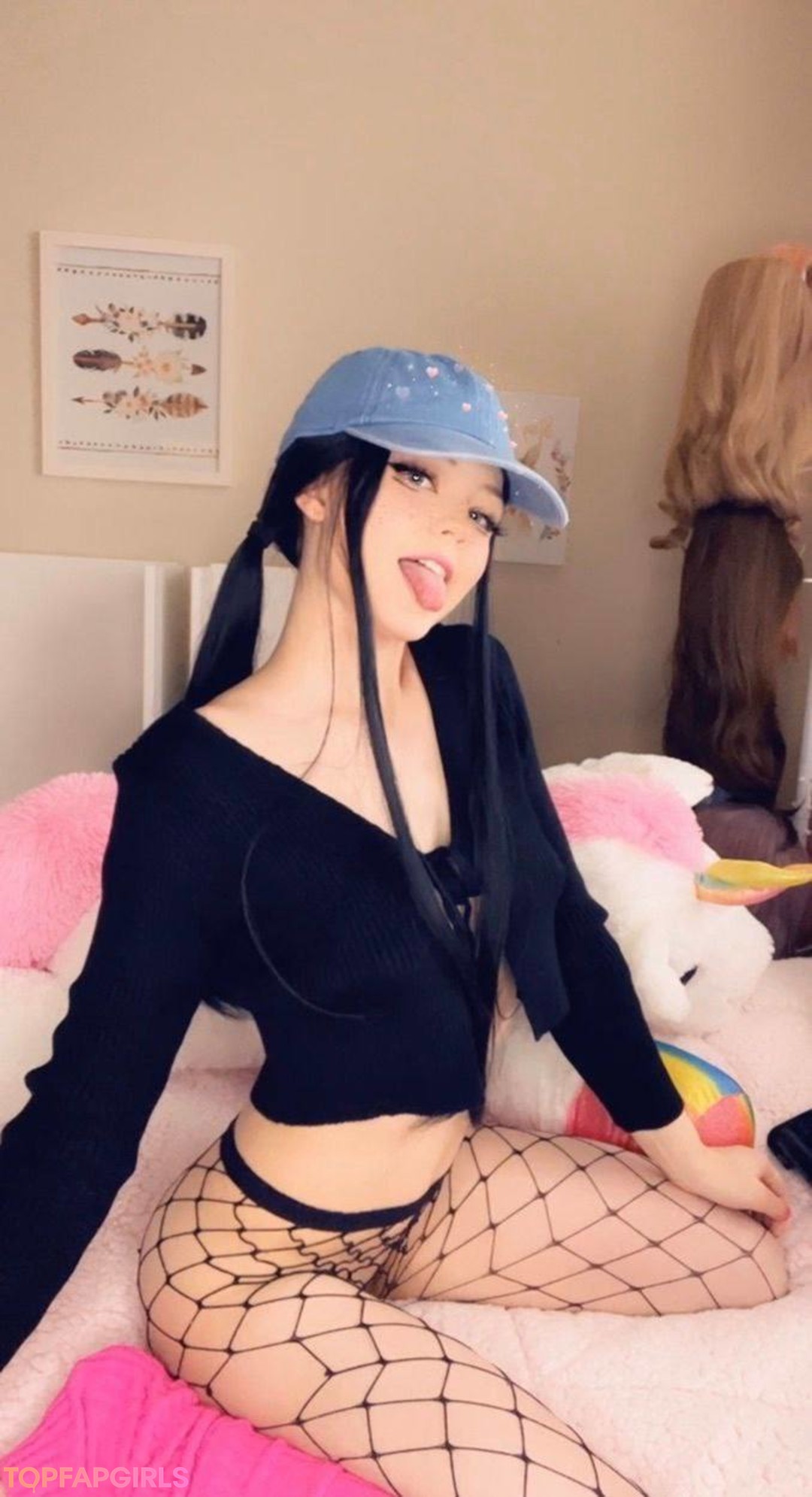 Foto di nudo di fuga di OnlyFans di Strawbeariemilkk #591
