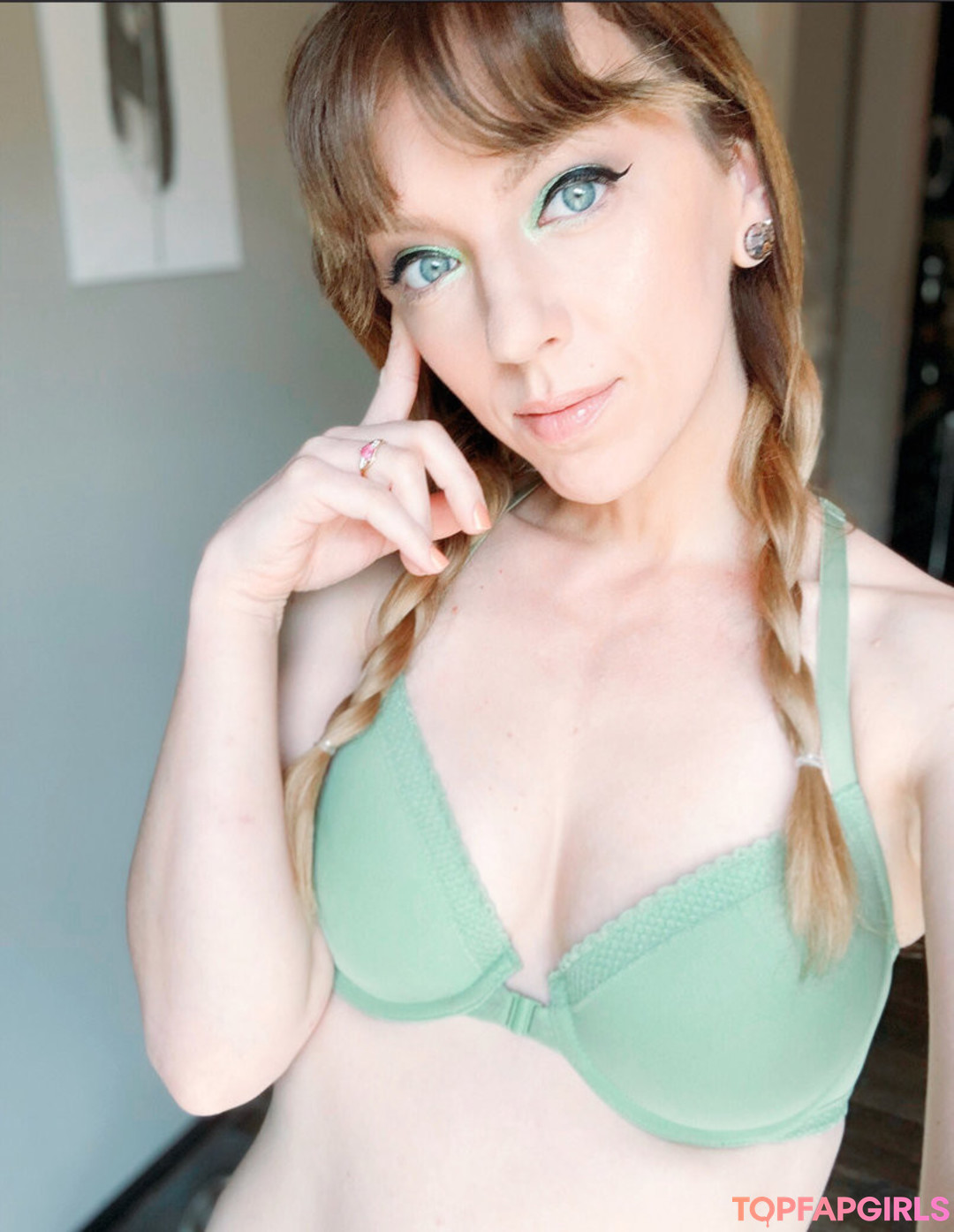 Foto di nudo di fuga di OnlyFans di April Gloria #1038