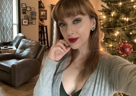April Gloria