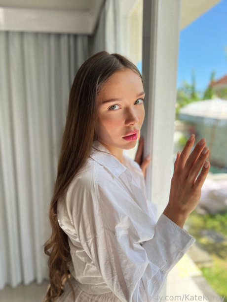 Foto di nudo di fuga di OnlyFans di Kate Kuray