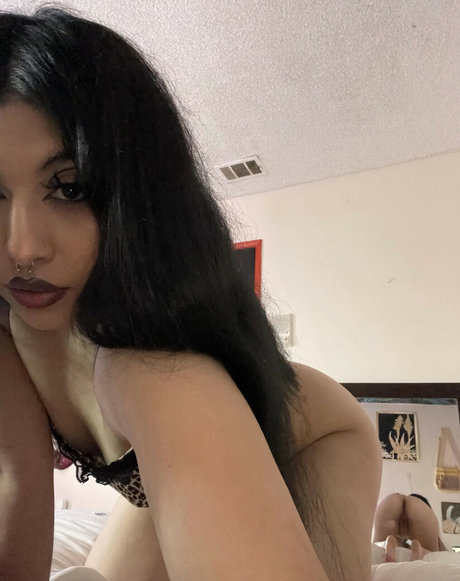 Foto di nudo di fuga di OnlyFans di Vindigoo
