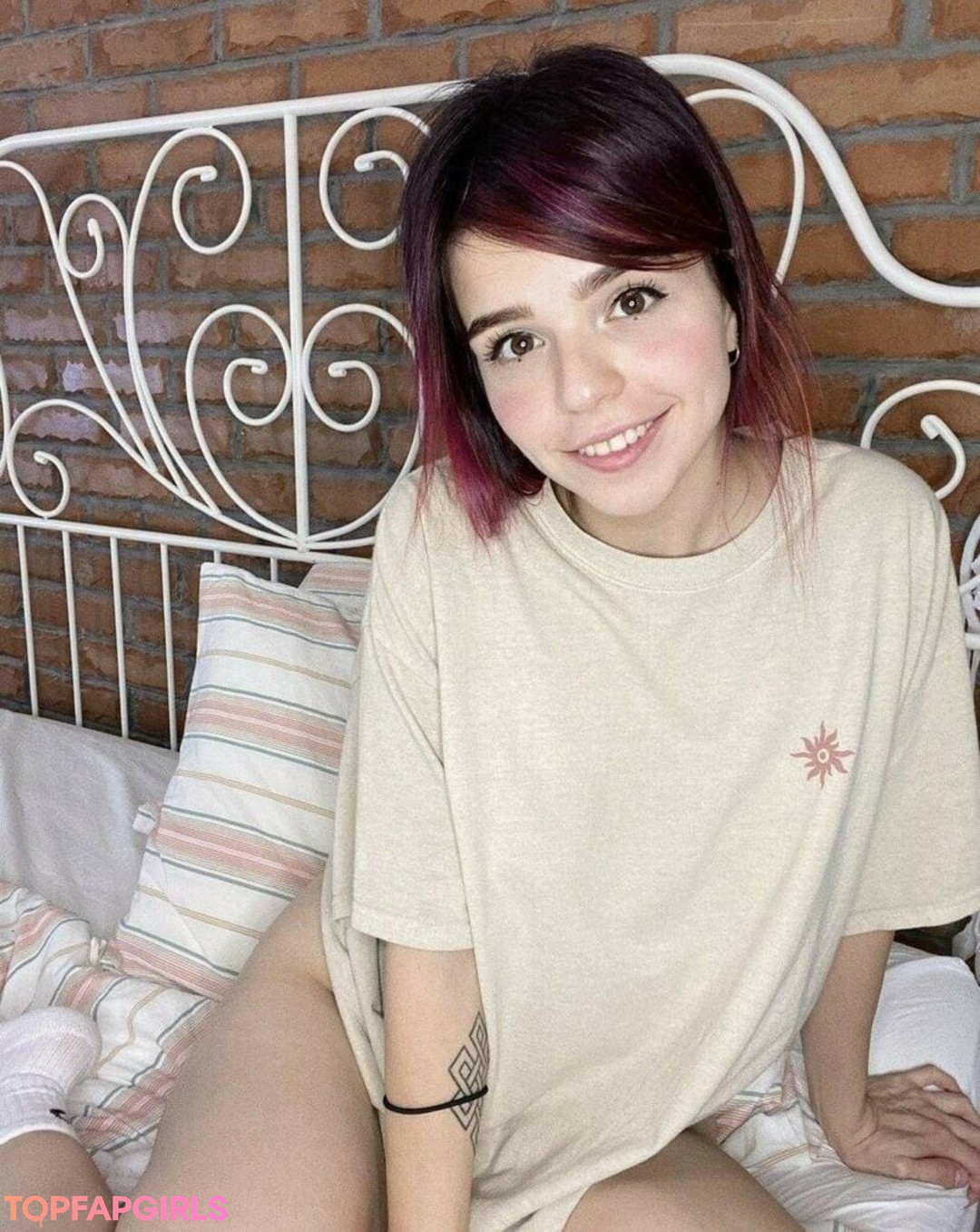 Foto di nudo di fuga di OnlyFans di Eslain #1098