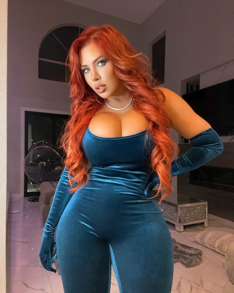 Amanda Nicole