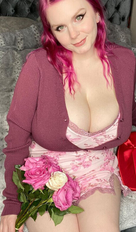 Foto di nudo di fuga di OnlyFans di Cassie0pia
