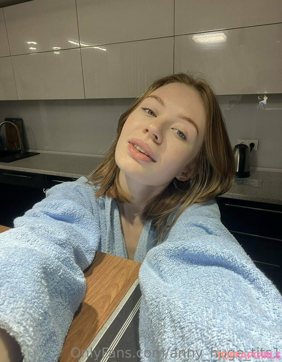 Foto di nudo di fuga di OnlyFans di Kora Lina #1425