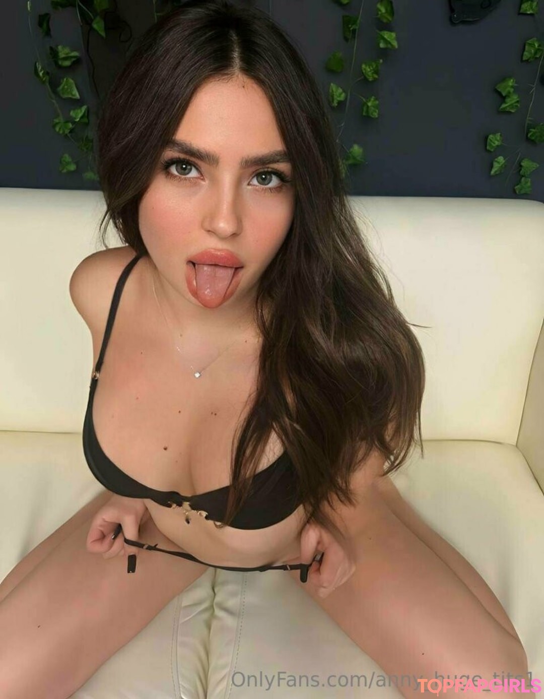 Foto di nudo di fuga di OnlyFans di Kora Lina #1898