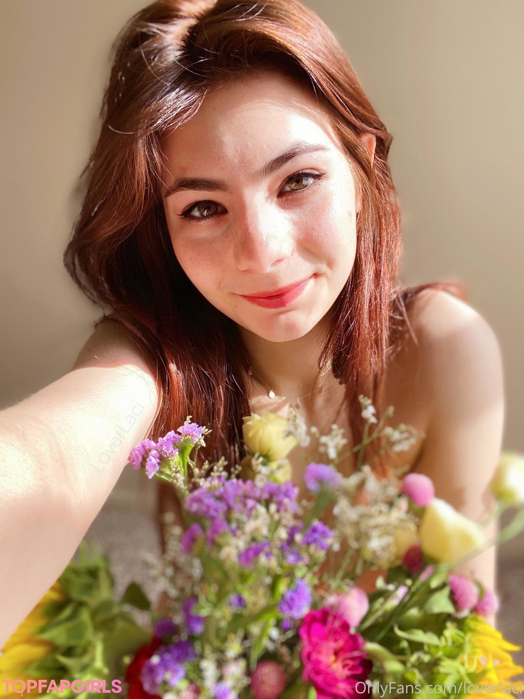 Foto di nudo di fuga di OnlyFans di Loverlaci #991