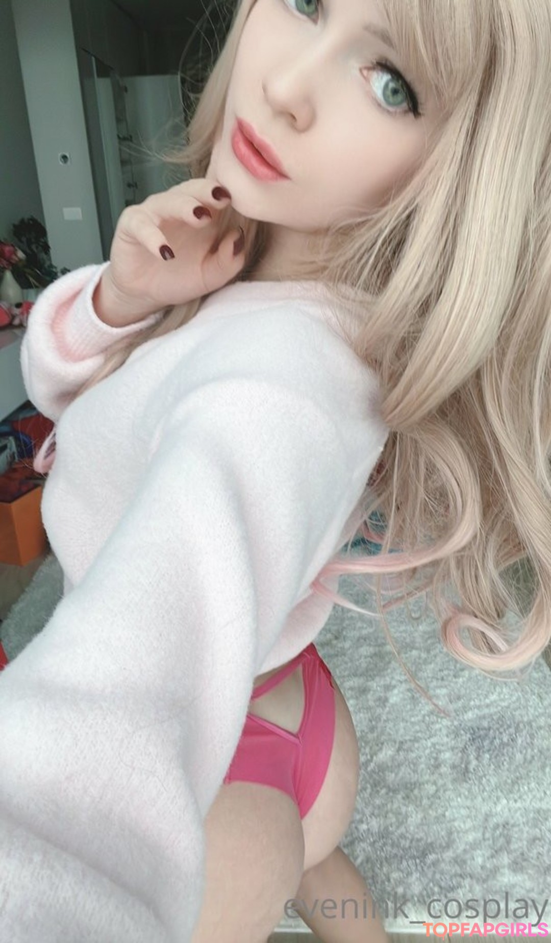 Foto di nudo di fuga di OnlyFans di Evenink #2085