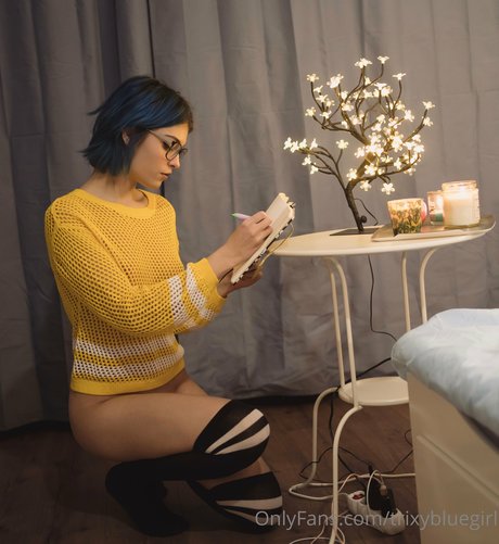 Trixy Blue