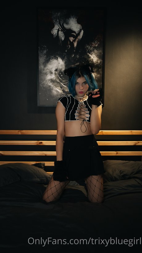 Trixy Blue