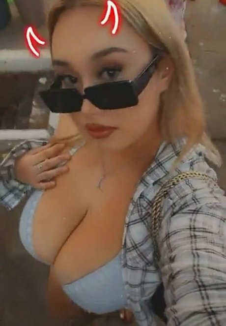 Chloe