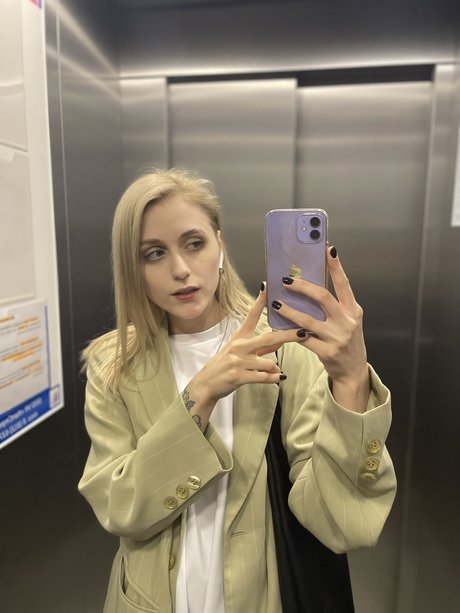 Foto di nudo di fuga di OnlyFans di Chloe