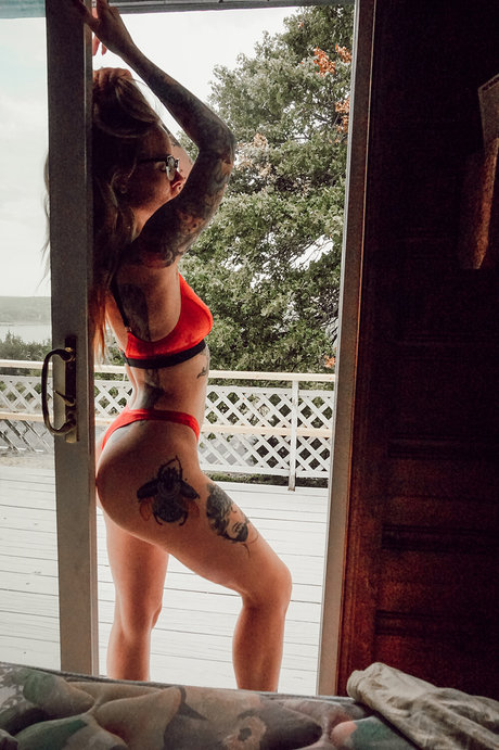 Foto di nudo di fuga di OnlyFans di Alysha Nett