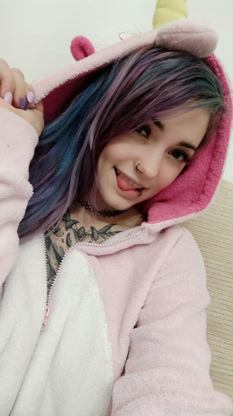 Foto di nudo di fuga di OnlyFans di Gloom