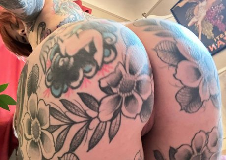 Foto di nudo di fuga di OnlyFans di Maudfrainklen