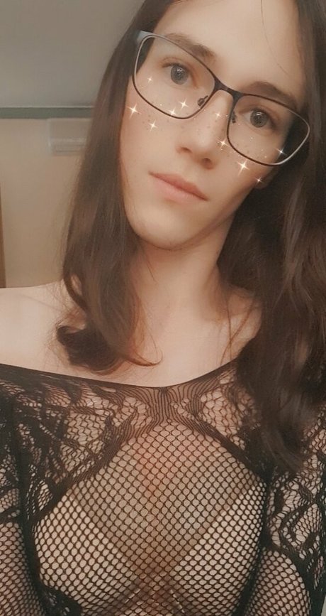 Foto di nudo di fuga di OnlyFans di Mudcakeempress
