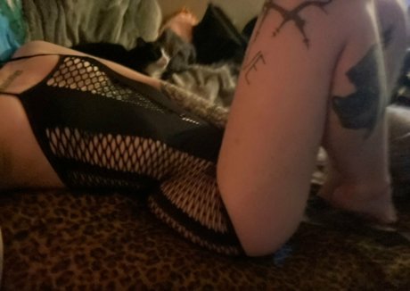 Foto di nudo di fuga di OnlyFans di Rottingcorpseprincess