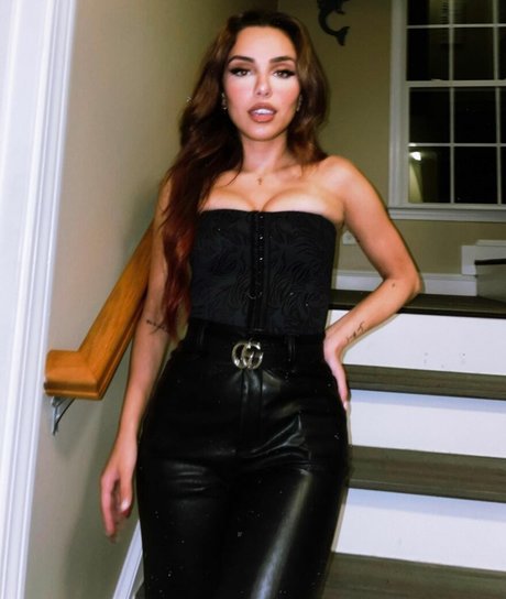 Foto di nudo di fuga di OnlyFans di Jessica Ricca