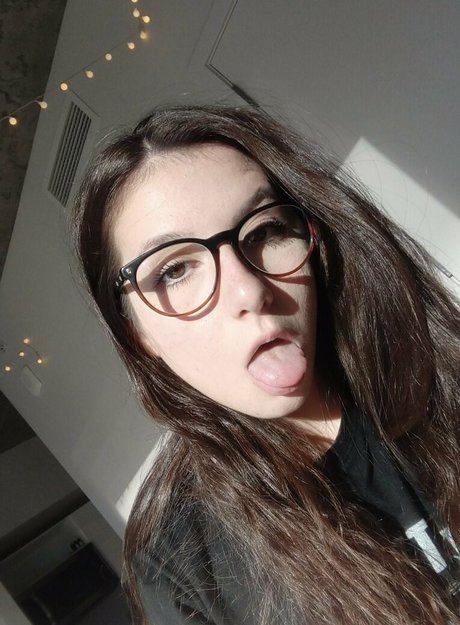 Foto di nudo di fuga di OnlyFans di Lanarhoads18