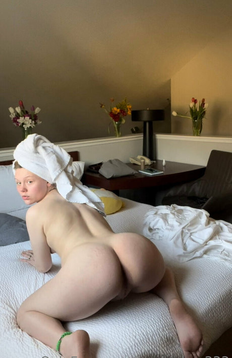 Foto di nudo di fuga di OnlyFans di Baybiekay333