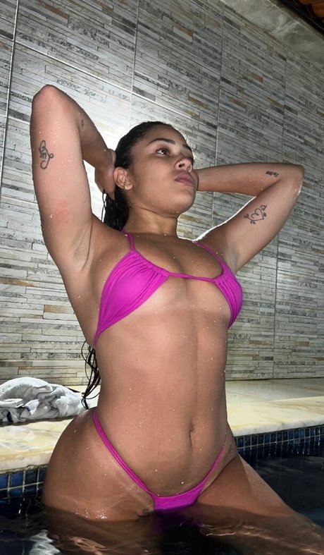 Vitoria Kelly