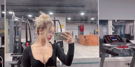 Foto di nudo di fuga di OnlyFans di Gizem Bagdacicek