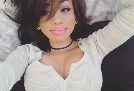 Foto di nudo di fuga di OnlyFans di Ericka Bozeman