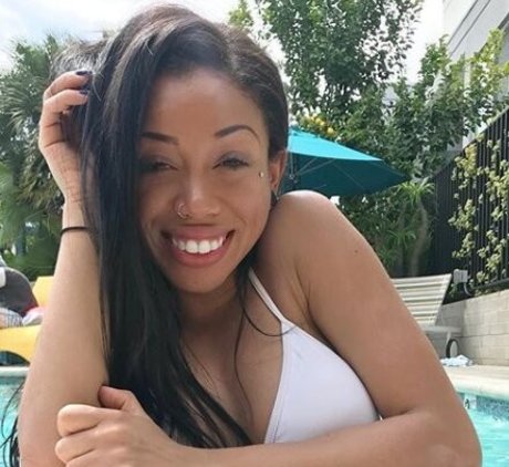 Foto di nudo di fuga di OnlyFans di Ericka Bozeman