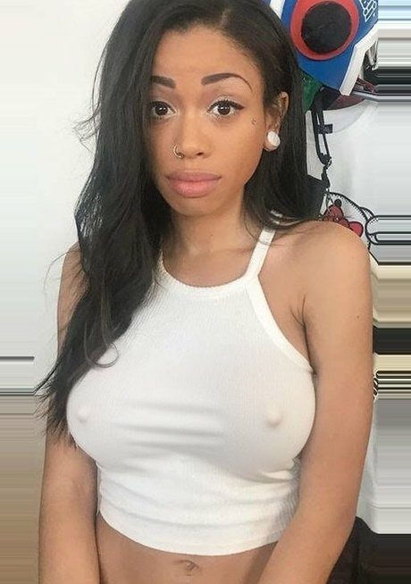 Foto di nudo di fuga di OnlyFans di Ericka Bozeman
