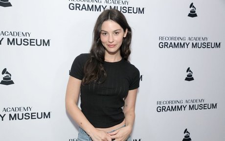 Gracie Abrams
