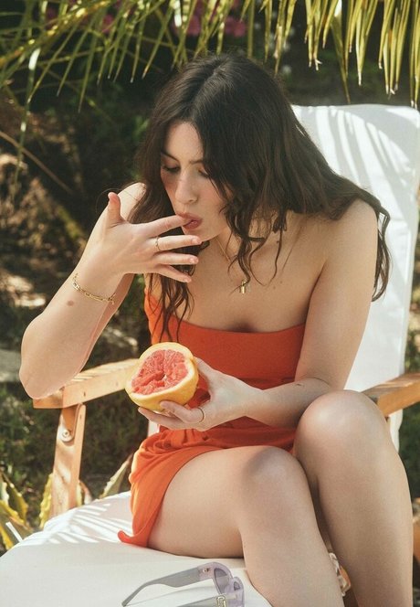 Foto di nudo di fuga di OnlyFans di Gracie Abrams