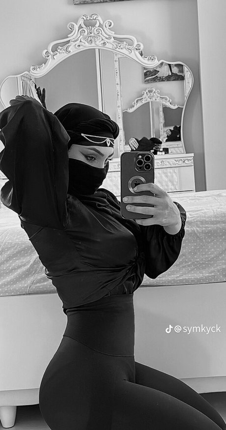 Foto di nudo di fuga di OnlyFans di Symkyck