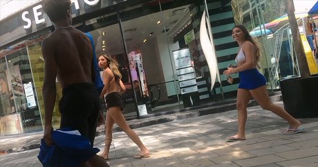 Foto di nudo di fuga di OnlyFans di Amateur Voyeur