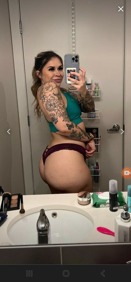 Foto di nudo di fuga di OnlyFans di Jelliclecats