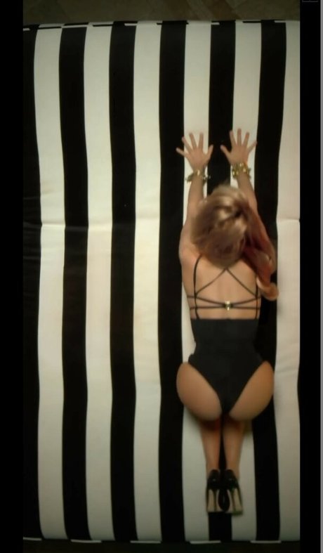 Foto di nudo di fuga di OnlyFans di Shakira