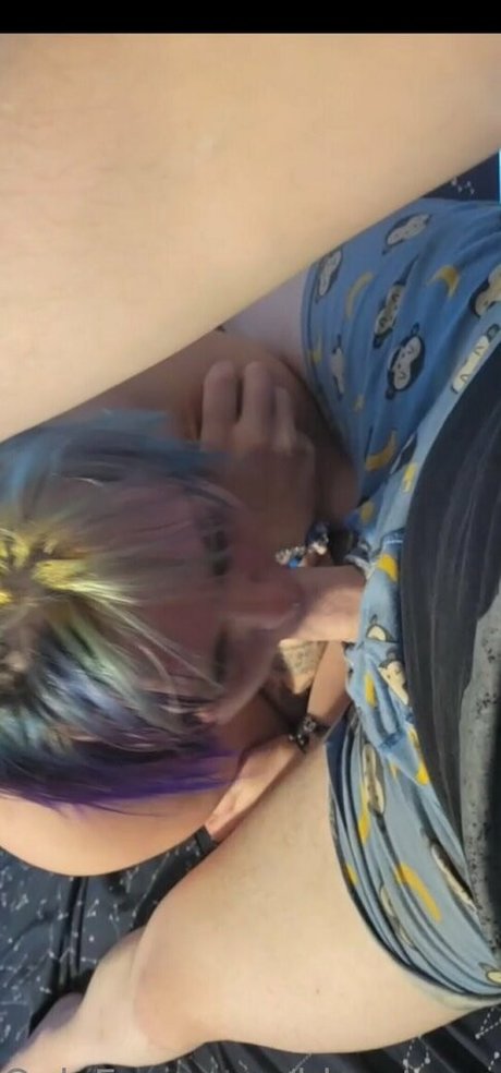 Foto di nudo di fuga di OnlyFans di Lilbbwstoner