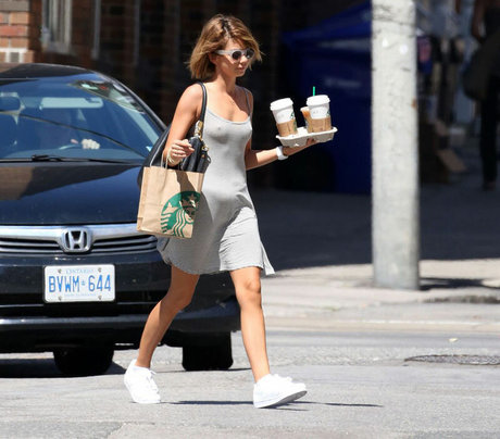 Foto di nudo di fuga di OnlyFans di Sarah Hyland