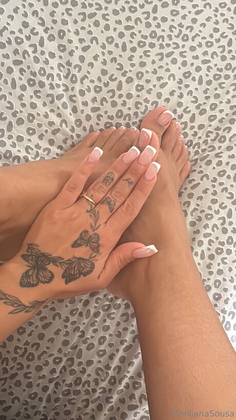 Foto di nudo di fuga di OnlyFans di Emiliana Xo