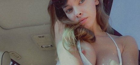 Foto di nudo di fuga di OnlyFans di Charity4charity