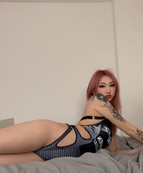 Foto di nudo di fuga di OnlyFans di Sharonzxt