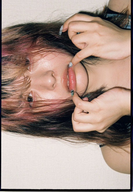 Foto di nudo di fuga di OnlyFans di Ani Tenyu