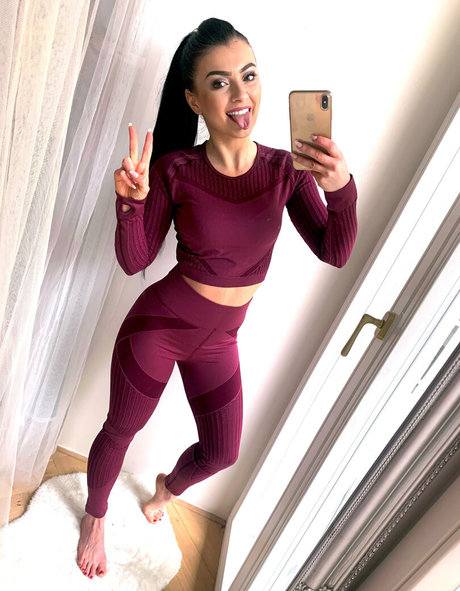Foto di nudo di fuga di OnlyFans di Belladiablo