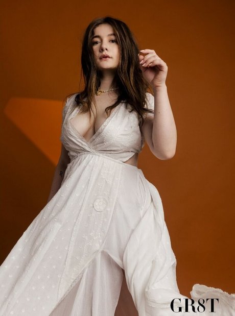 Emma Kenney