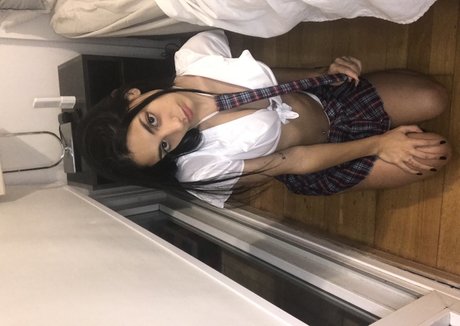Melina Lox