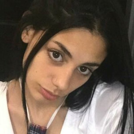 Melina Lox